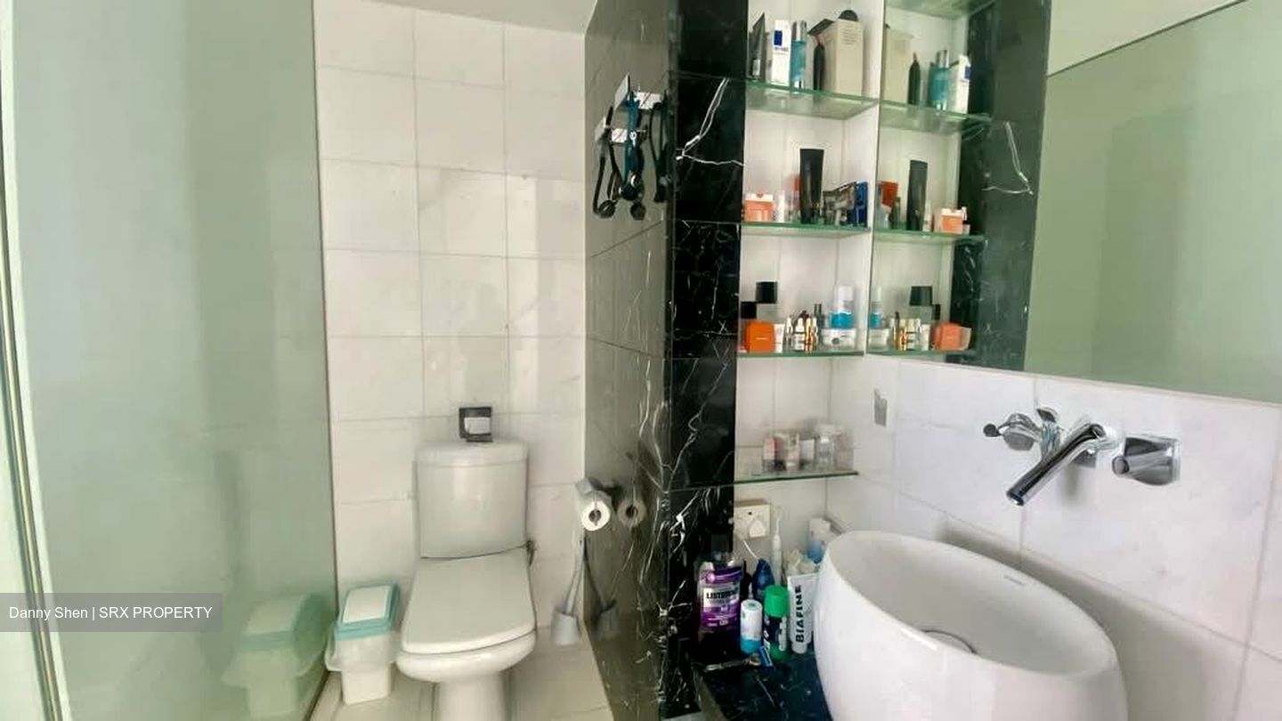 Icon (D2), Apartment #560903881